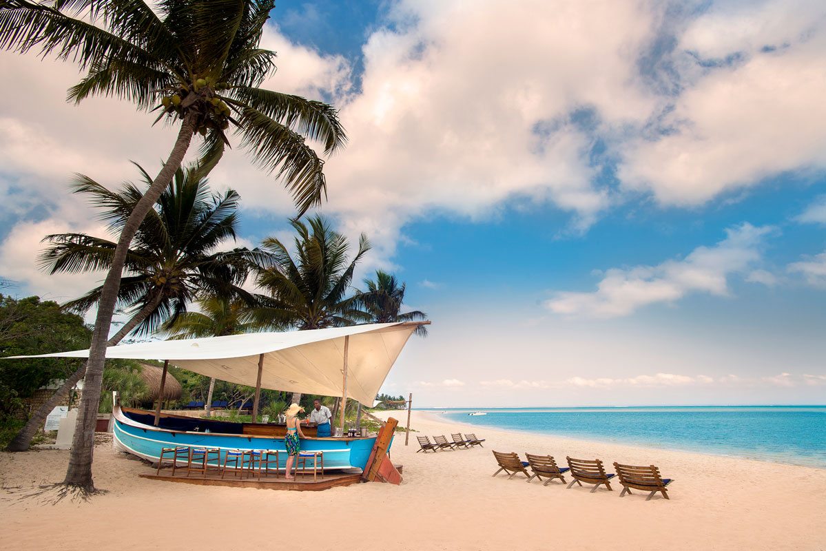 Mozambique_BazarutoArchipelago_BenguerraIsland_andBeyondBenguerra_DhowBar1