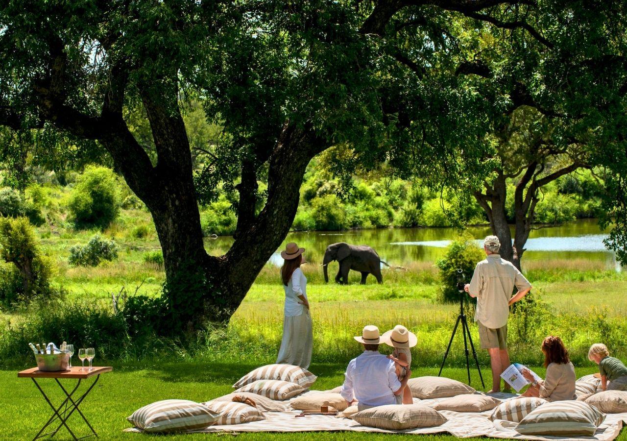 Singita-Castleton-Family-Picnic-Kruger-South-Africa